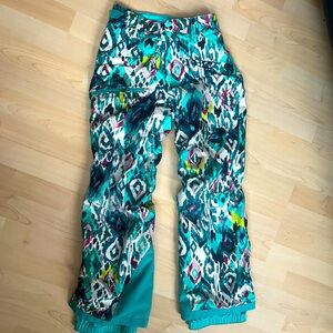 Patagonia Kids Powdertown Snowpants size M (10)